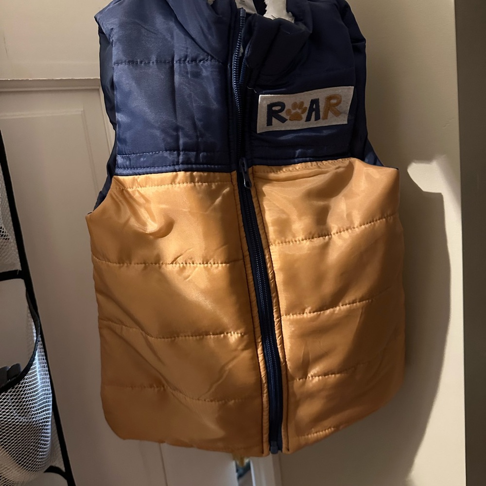 Roar Kids' Blue and Tan Puffer Vest